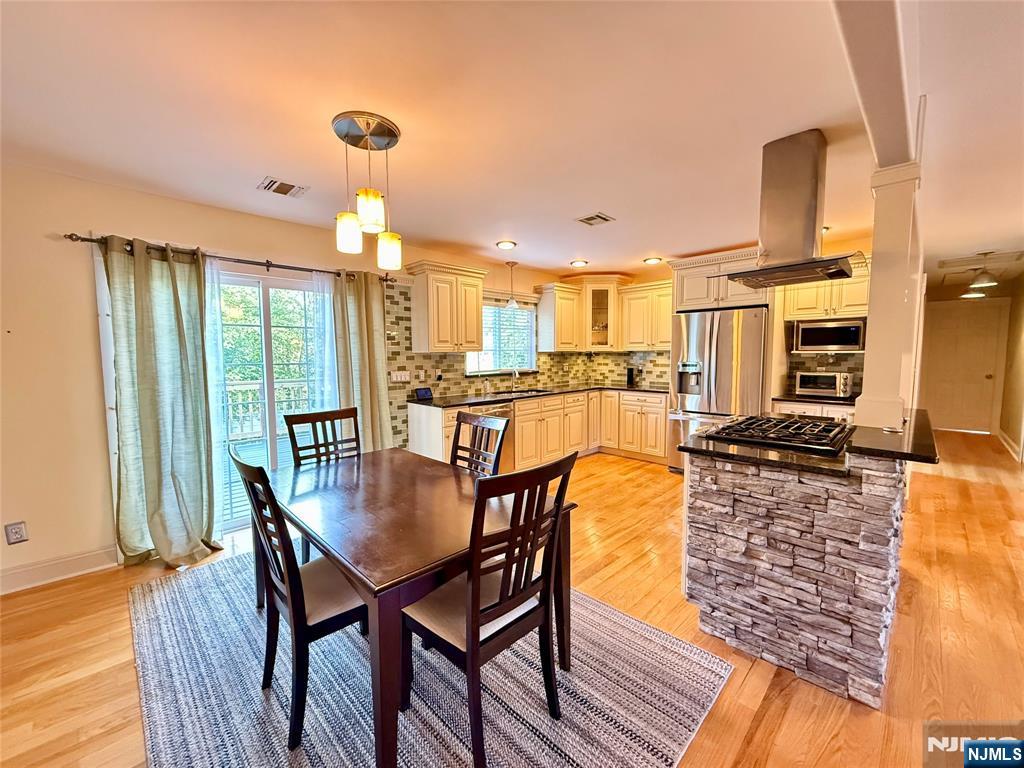 15 Hazel Street - Photo 4