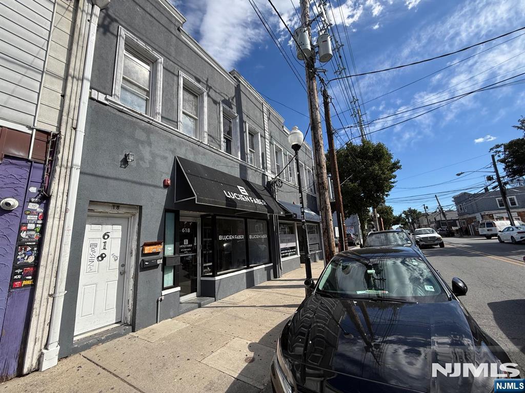 608-616 Van Houten Avenue — photo 6