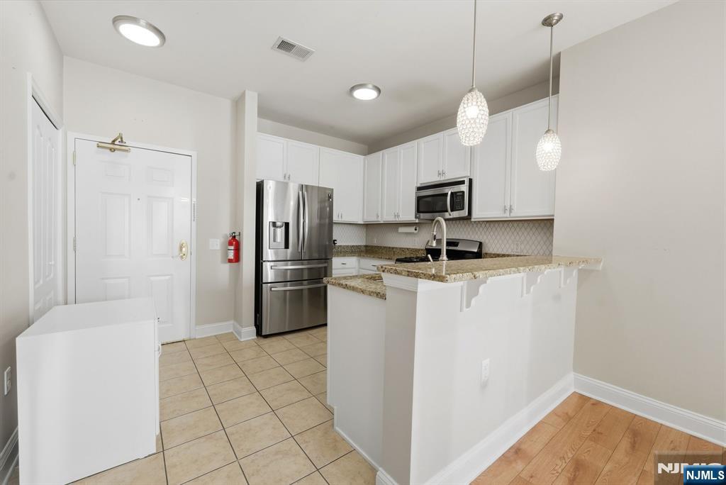 5108 Sanctuary Boulevard 5108 - Photo 5