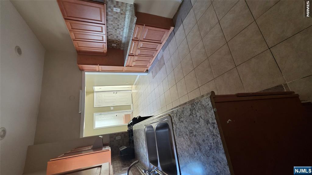 304 Westfield Avenue - Photo 5