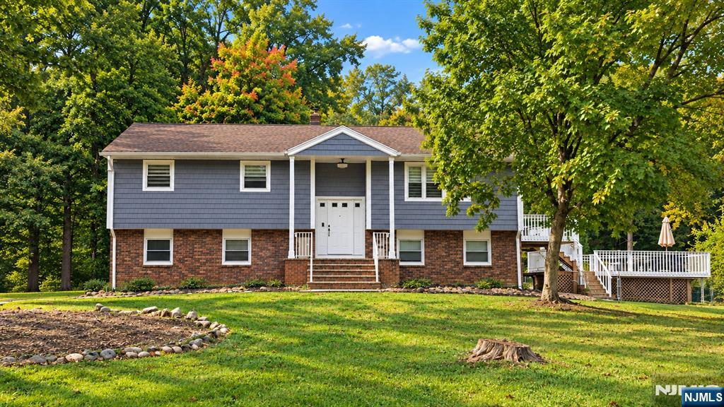 Photo 1 of Single family home for sale at 157 Magee Rd, Ringwood, NJ 07456 | MLS# 26038159 | Listing updated on 2026-10-07