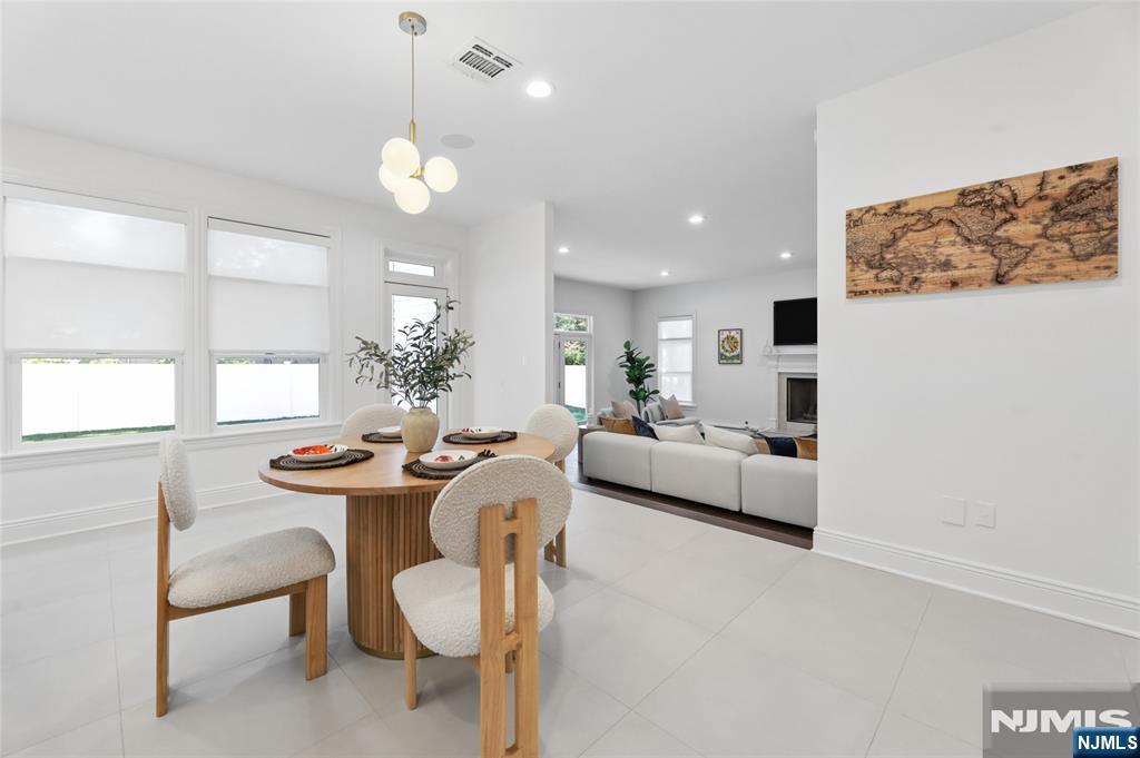 337 Franklin Street — photo 14