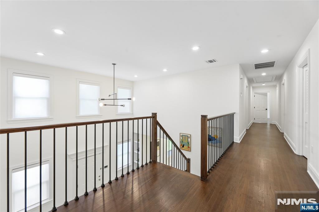 337 Franklin Street — photo 24