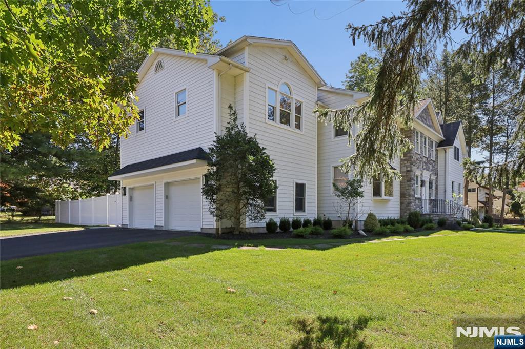 337 Franklin Street — photo 44
