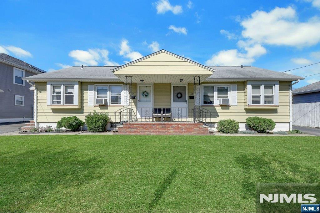 35 Grant Street - Photo 1