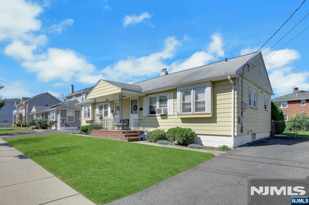 35 Grant Street - Photo 4