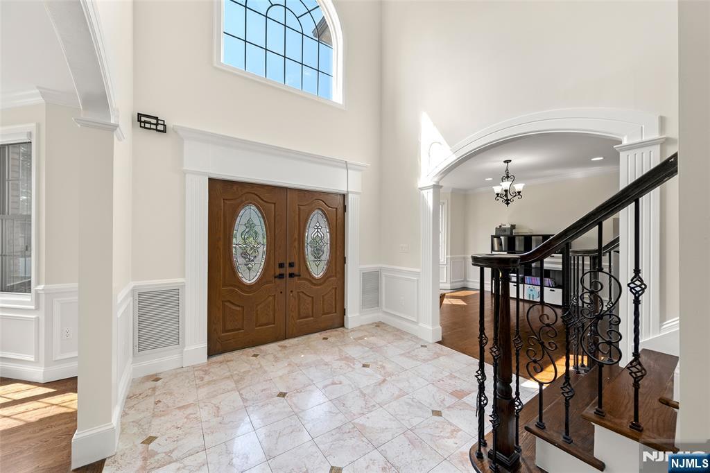216 S Washington - Photo 4
