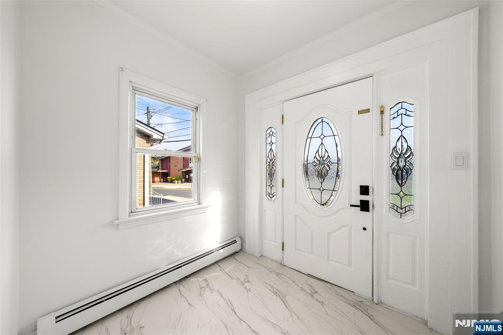 46 Chamberlain Avenue - Photo 3