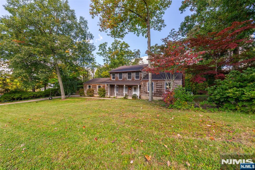 195 Vreeland Road - Photo 2