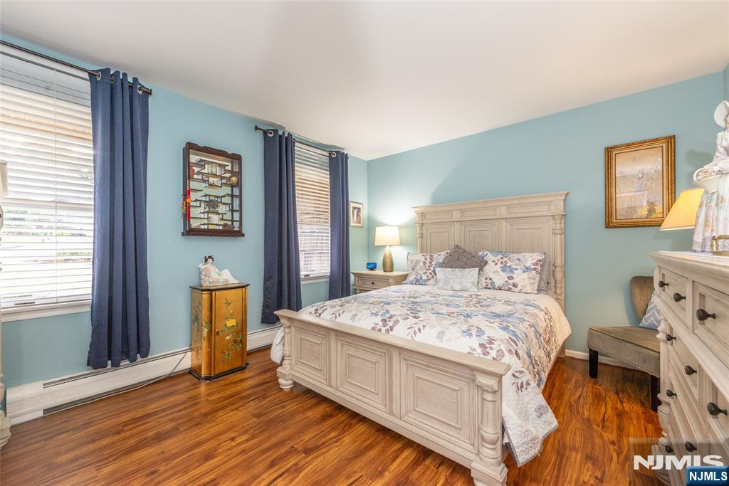 Photo 3 of Single family home for sale at 195 Vreeland Rd, West Milford, NJ 07480 | MLS# 26038175 | Listing updated on 2026-10-07