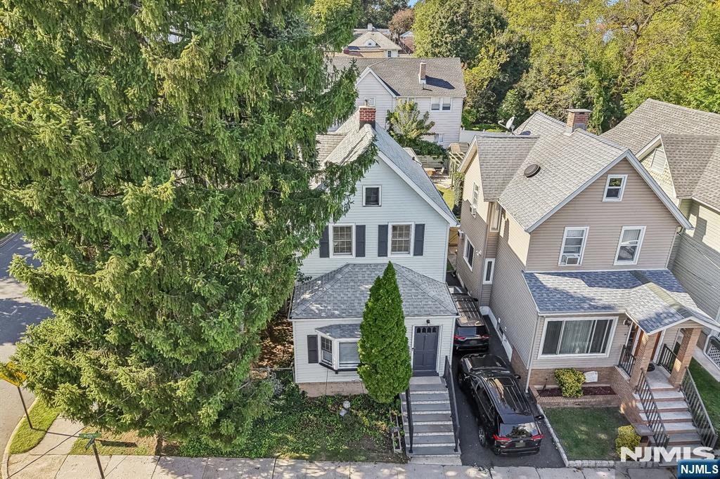 33 Myrtle Avenue - Photo 2