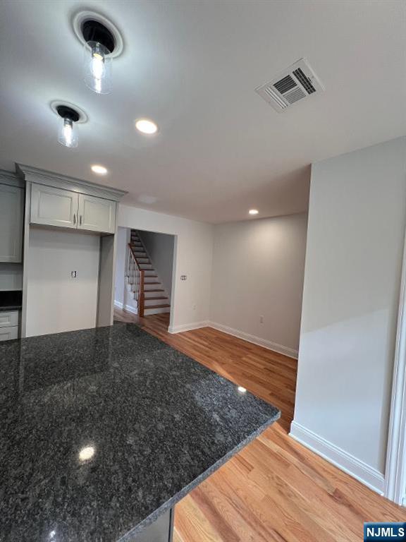 374 A Semel Avenue - Photo 3