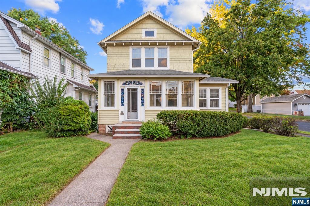 15 Edgar Place - Photo 2