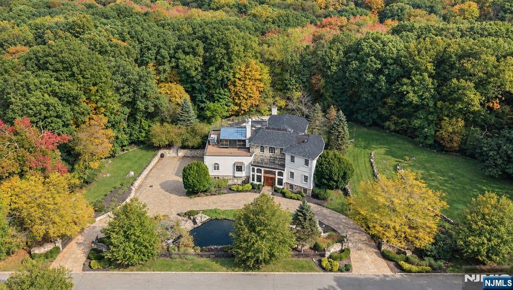 4 High Mountain Drive - Photo 1