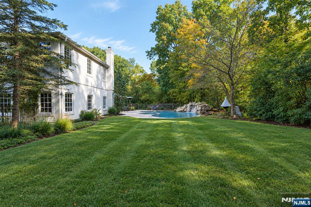 4 High Mountain Drive — photo 47