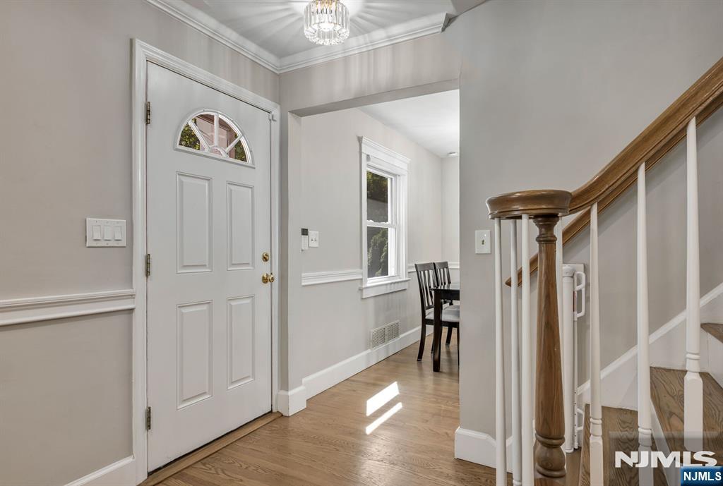380 E Midland Avenue - Photo 3