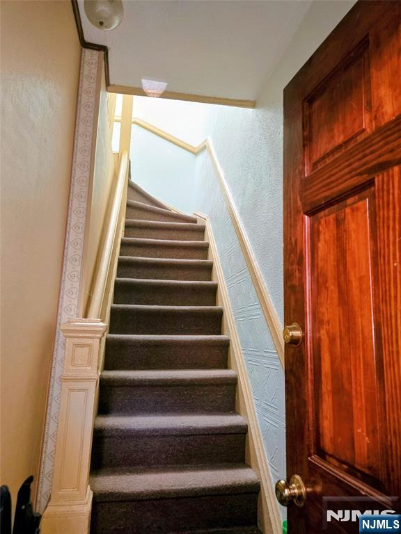 32 64th Street - Photo 4