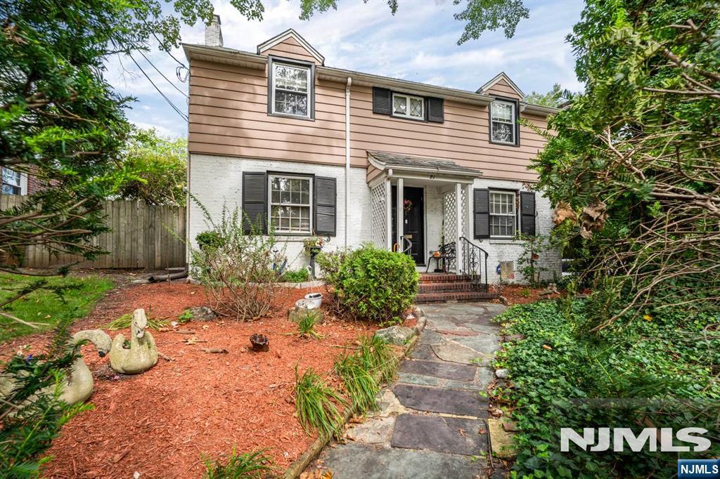 81 Grayson Place - Photo 1