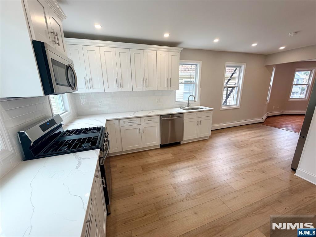 35 Claremont Avenue 2 - Photo 3