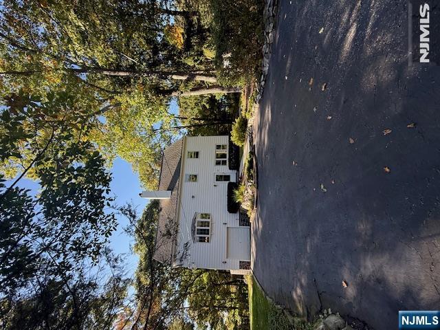 27 Hewitt Road - Photo 3