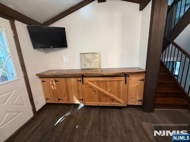 27 Hewitt Road - Photo 4