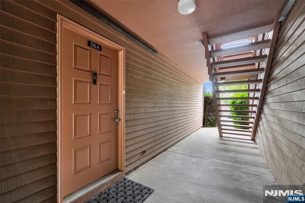 216A Washington Avenue - Photo 2