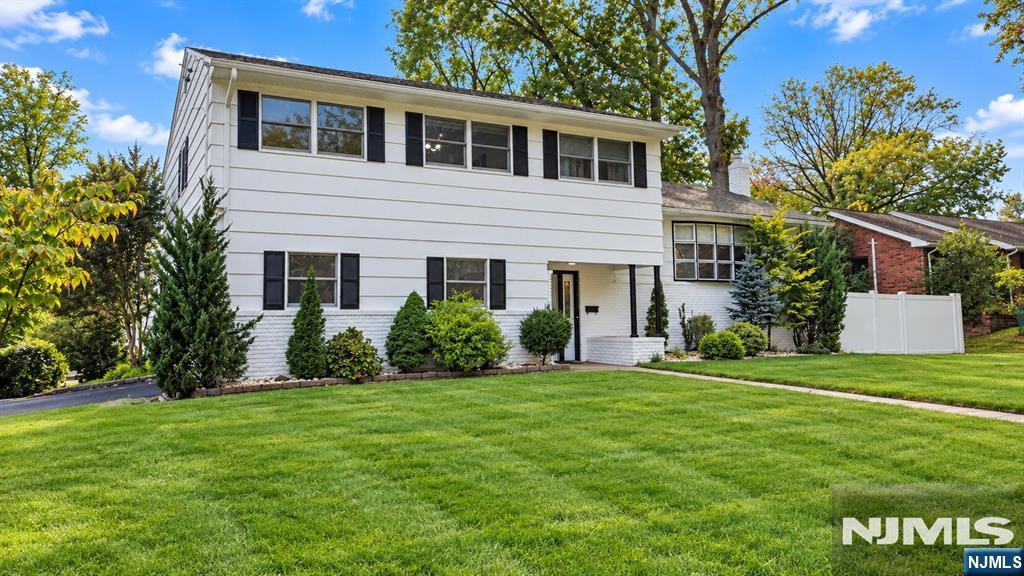 511 Gallows Hill Road - Photo 1