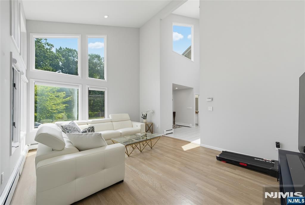 15 Hudson Terrace - Photo 1