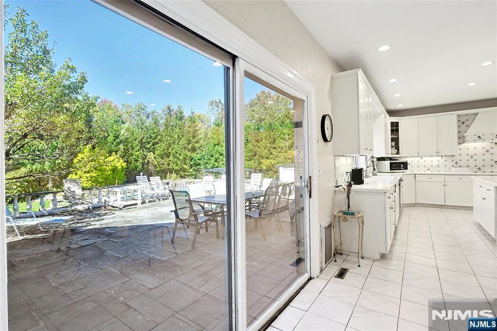 9 Cameron Road — photo 17