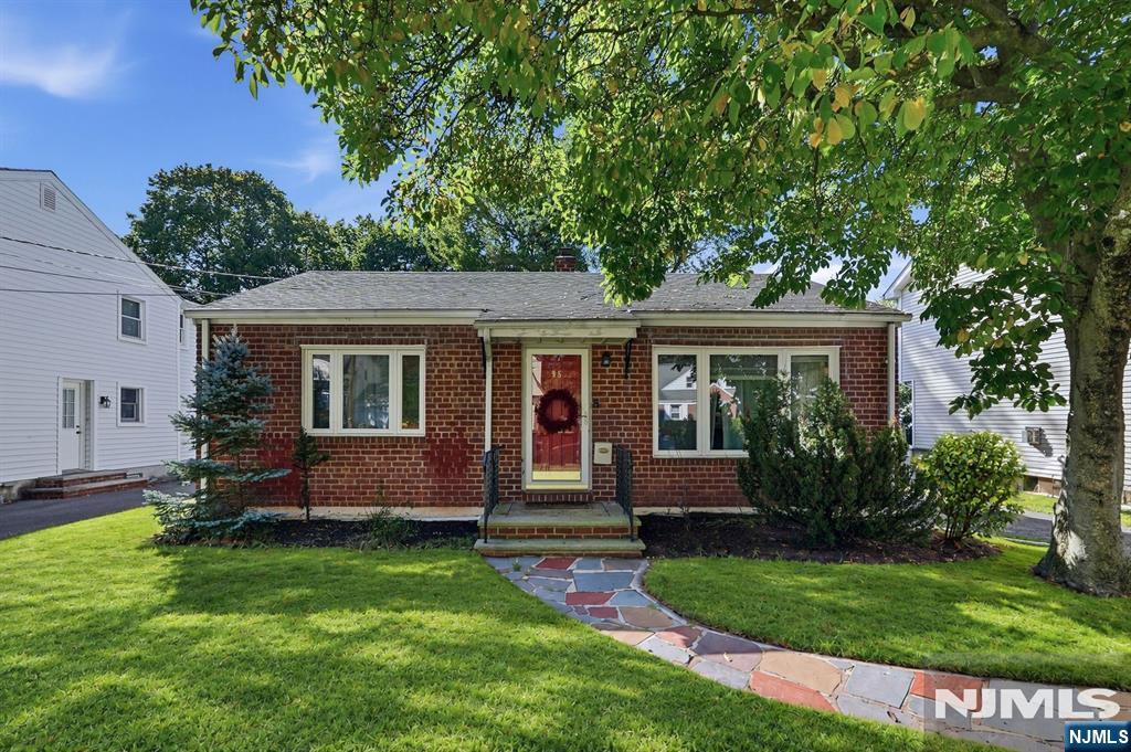 95 Maple Street - Photo 1