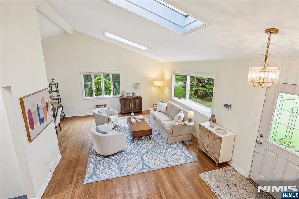 8 Mountain Way - Photo 1