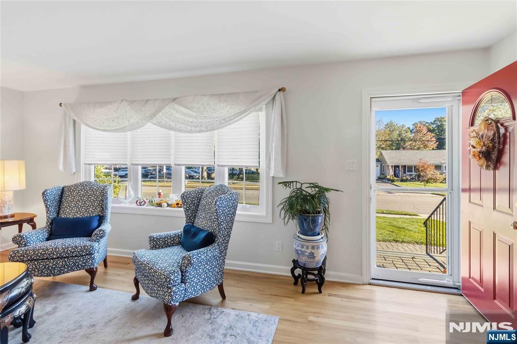 27 Salem Drive - Photo 4