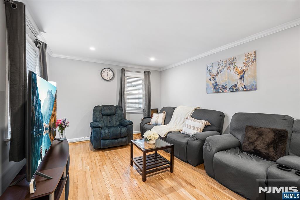 21 Center Street - Photo 4