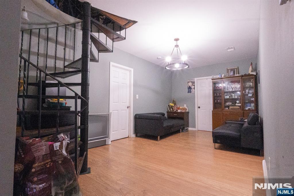 148 Palisade Avenue - Photo 4