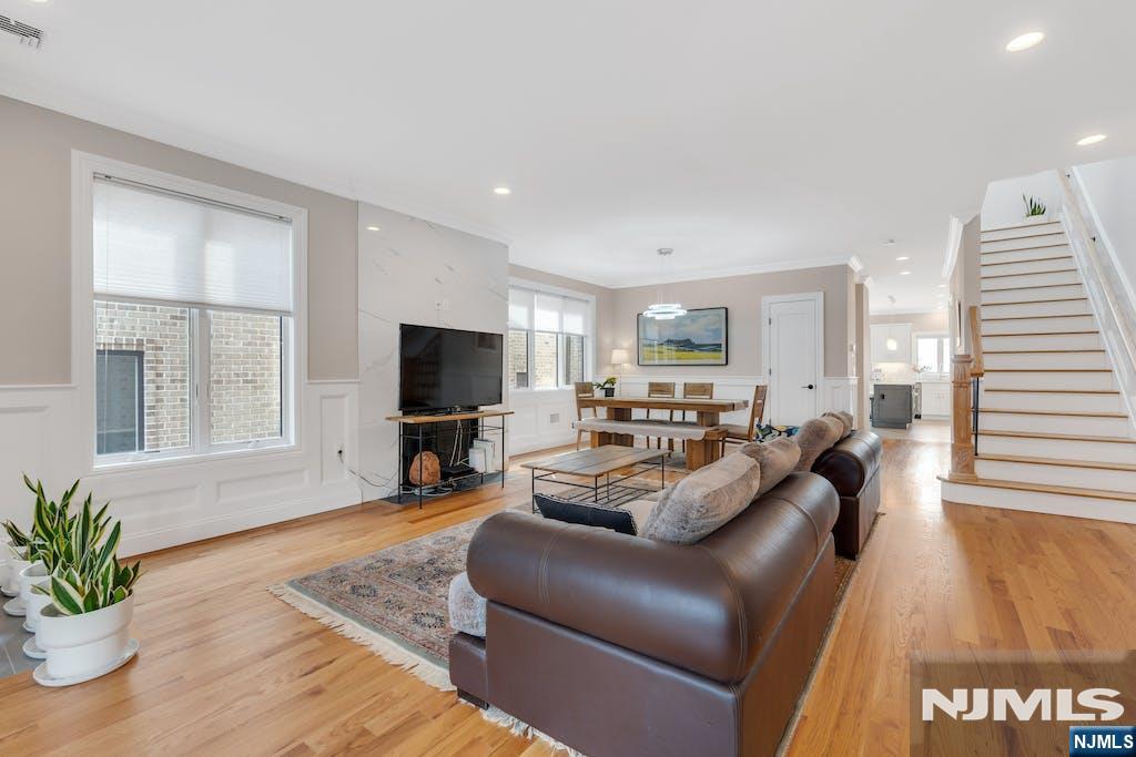469 9th Street A - Photo 2