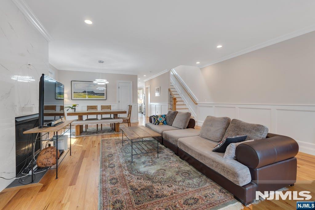 469 9th Street A - Photo 3