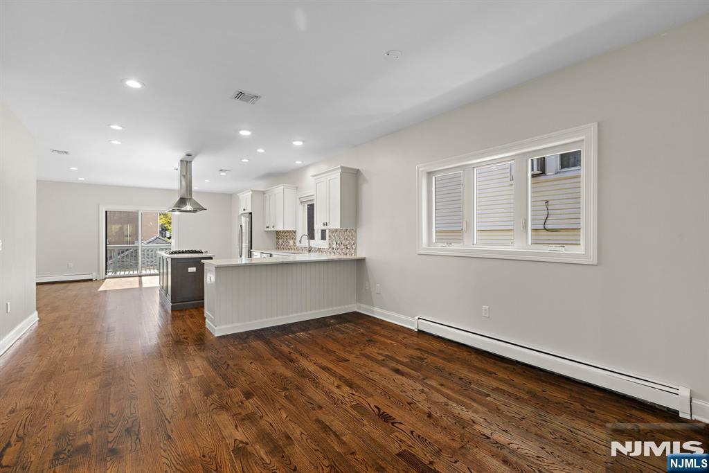 234 Columbus Place B - Photo 5
