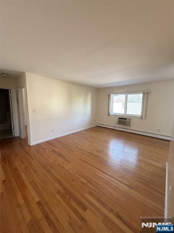 423 Walker Street C6 - Photo 3