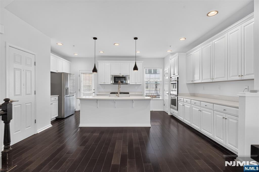 46 Truman Drive 1002 - Photo 1