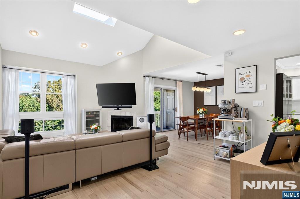 569 Windsor Drive - Photo 1