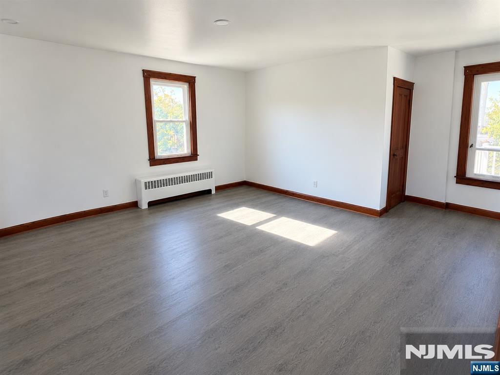 137 Kipp Avenue 2 - Photo 3