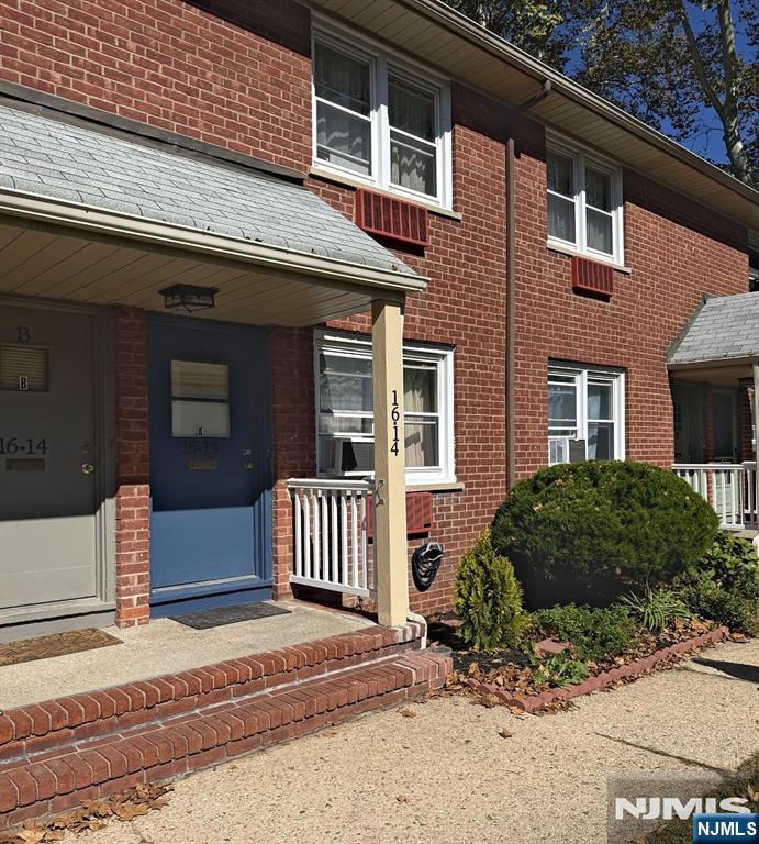 16-14 Plaza Road 1614A - Photo 1