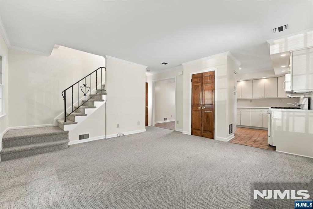Photo 3 of Single family home for sale at 81 5th Street, Cresskill, NJ 07626 | MLS# 26038387 | Listing updated on 2026-10-14