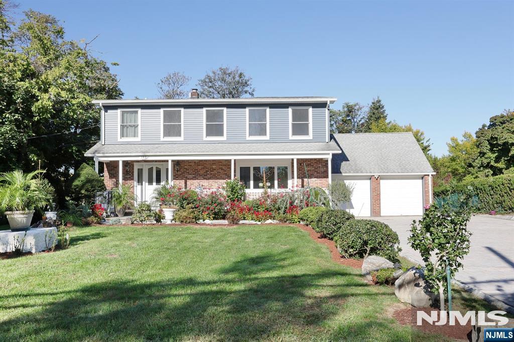 183 Farview Avenue - Photo 1
