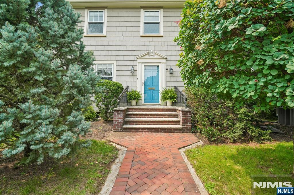 420 Upper Mountain Avenue - Photo 2