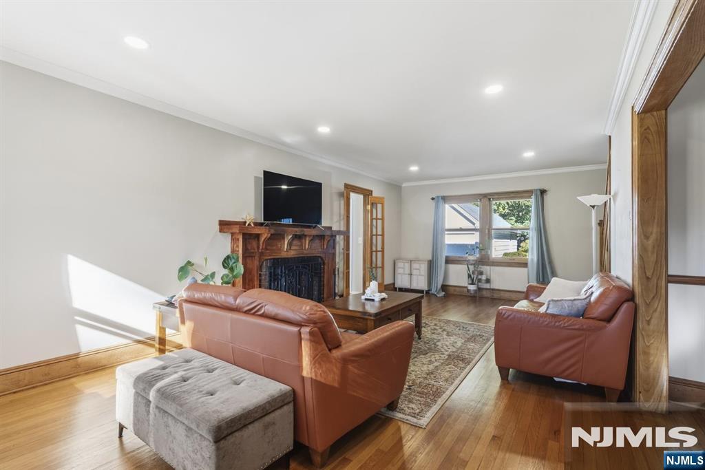 123 Glen Avenue - Photo 3