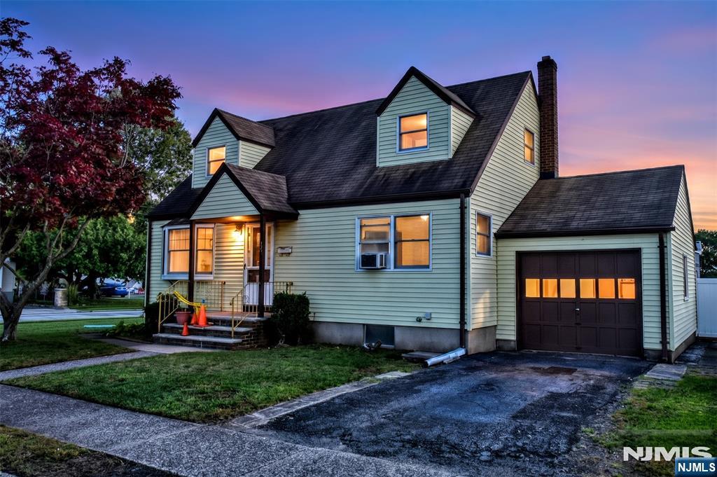 1-02 Hopper Avenue - Photo 1