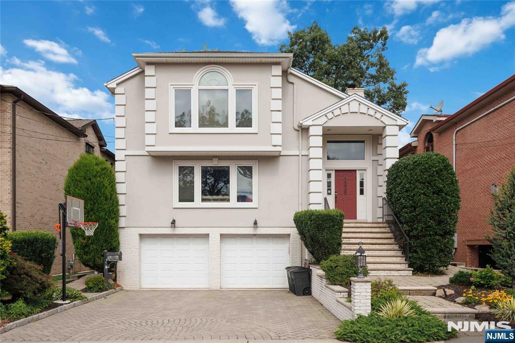 1235 Briar Way - Photo 1
