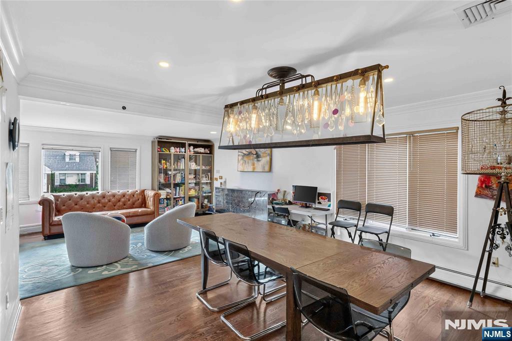1235 Briar Way - Photo 5