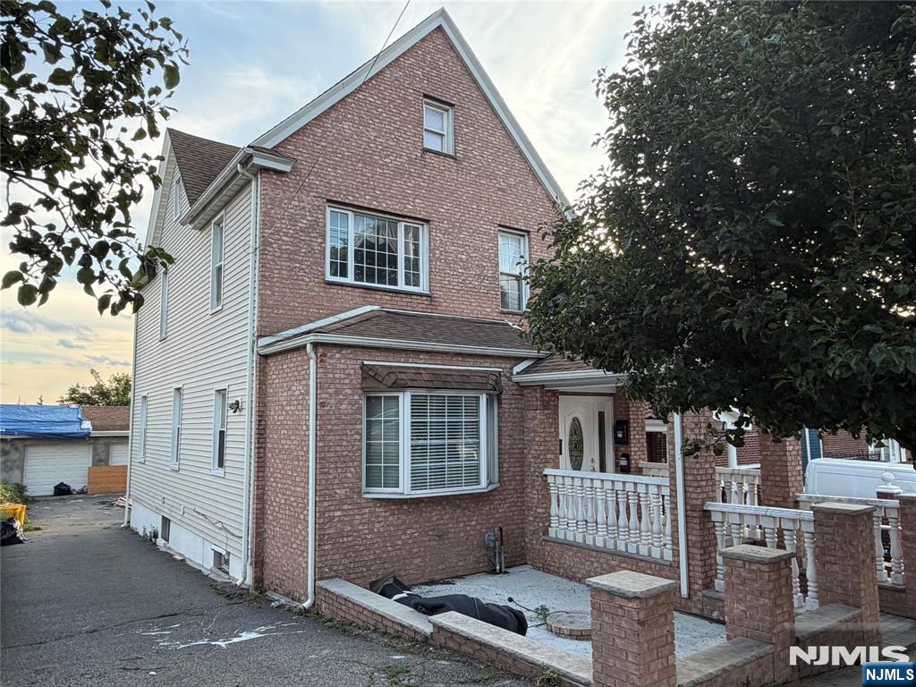 664 Prospect - Photo 1